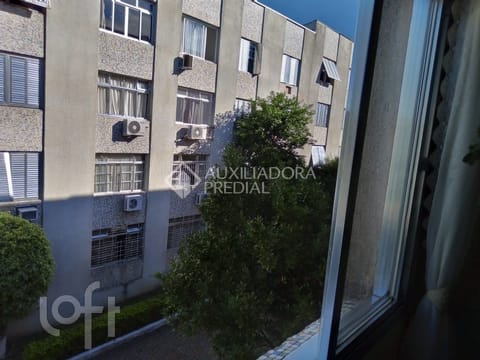 Image 28 - 230356